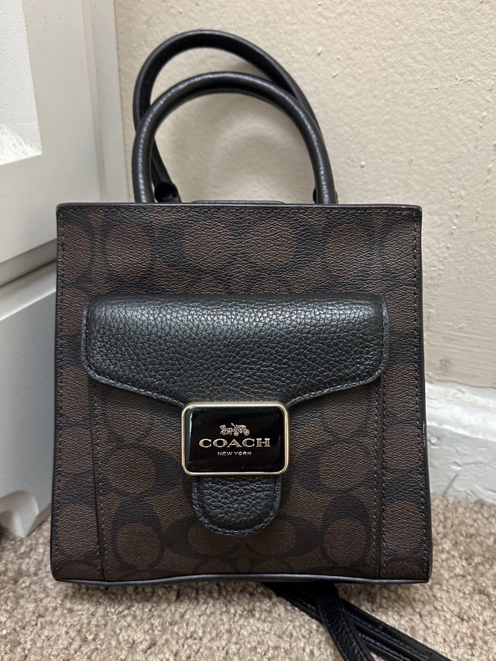Coach Mini Pepper Crossbody Purse in Signature Canvas Brown/Khaki-Pre-Owned